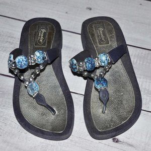 Grandco Sandals Thong Flip Flops With Sapphire Blue Shimmery Beads